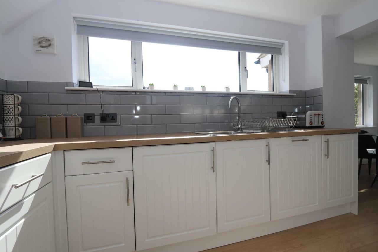 Dunfermline - Luxury 3 Bedroom 2 Bathroom Detached House With Garden Exterior photo