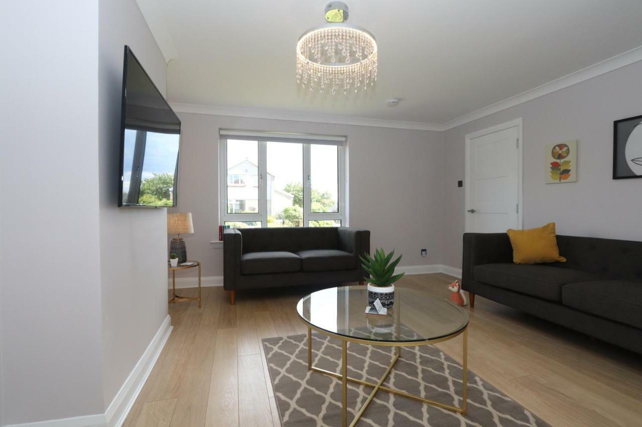 Dunfermline - Luxury 3 Bedroom 2 Bathroom Detached House With Garden Exterior photo